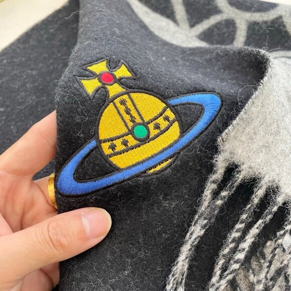 Vivienne Westwood Saturn Logo Jacquard Scarf - Picture 6 of 6